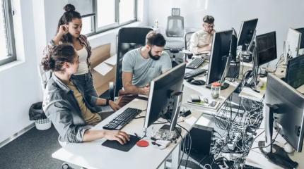 Заукраинцы и либералы. Составлен портрет российского IT-сектора