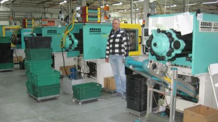 Бизнес-битва в Петербурге: создатель зубной щётки подал полторы сотни исков